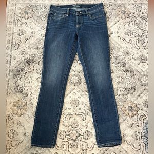 Old Navy The Flirt Skinny Jeans Size 8